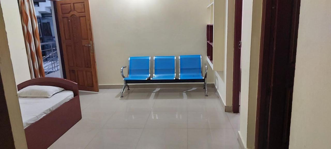 Guruvayur Adithya Экстерьер фото