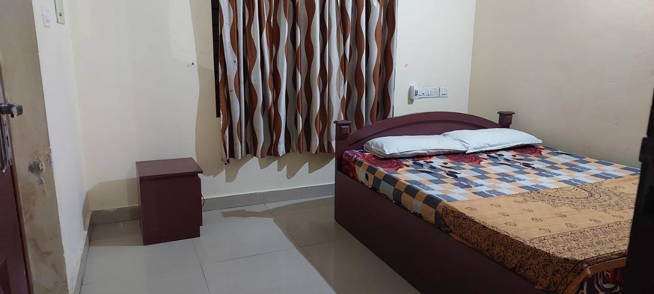 Guruvayur Adithya Экстерьер фото